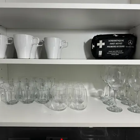 Contractors, Groups 4xbedrooms 5xdouble Beds, Close To Free Parking Sleeps X 10 Wifi ,netflix,lgi Check Reviwz *