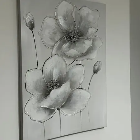 Semesterbostad Contractors, Groups 4xbedrooms 5xdouble Beds, Close To Free Parking Sleeps X 10 Wifi ,netflix,lgi Check Reviwz